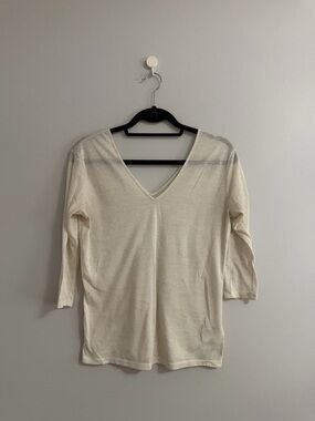 BDG Cream V-Neck Long Sleeve Top